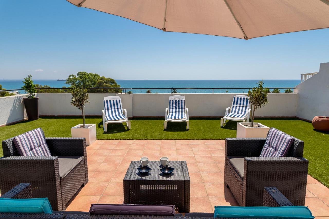 Ferienwohnung Makenzy Seaview Penthouse Larnaka Exterior foto